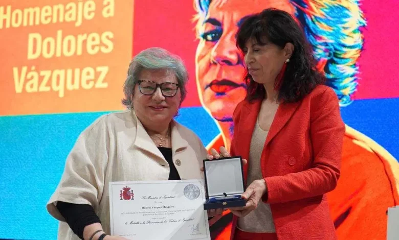 Dolores Vázquez medalla igualdad